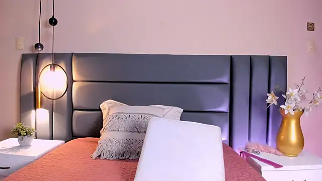 KeniaCarterr: онлайн-секс-чат