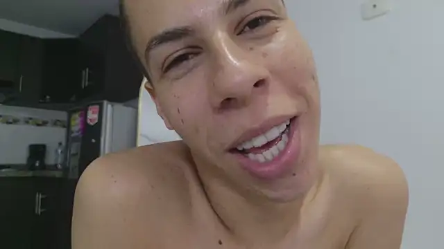 grey___27n Live XXX chat