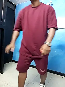 Tom_miler: онлайн-секс-чат