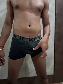 Rajkumar_X Adlı Modelin Canlı XXX Sohbeti