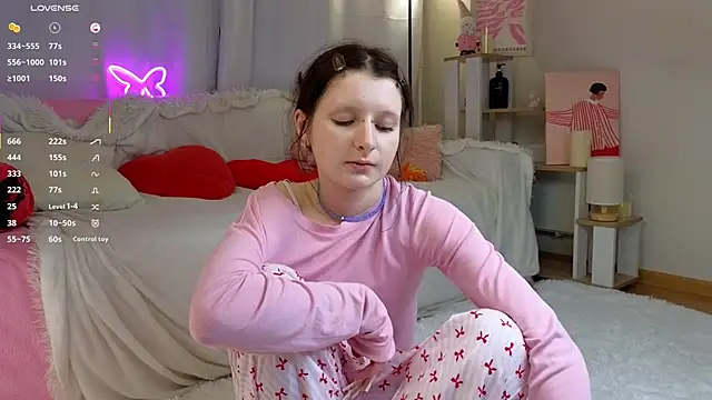 CarmaOlen live XXX chat