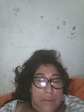 PatriciaGrajales Adlı Modelin Canlı XXX Sohbeti