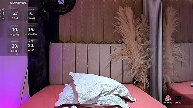 CleoFoxx_: онлайн-секс-чат