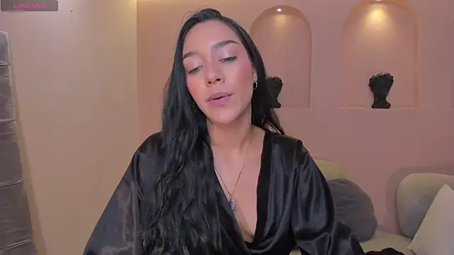 AmaliaCrus' Live XXX Chat