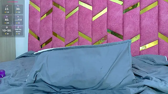 hornyhousekeeper_ Adlı Modelin Canlı XXX Sohbeti