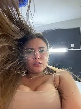 rapunzel069 现场XXX聊天