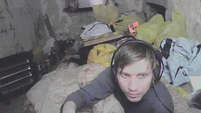 makarov1993 Pertunjukan Webcam