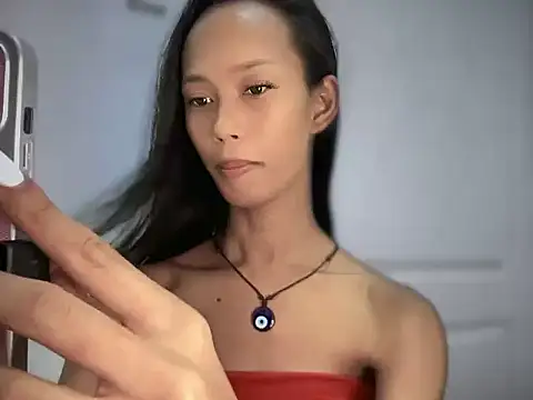 Sunkissed_seductress Show in webcam