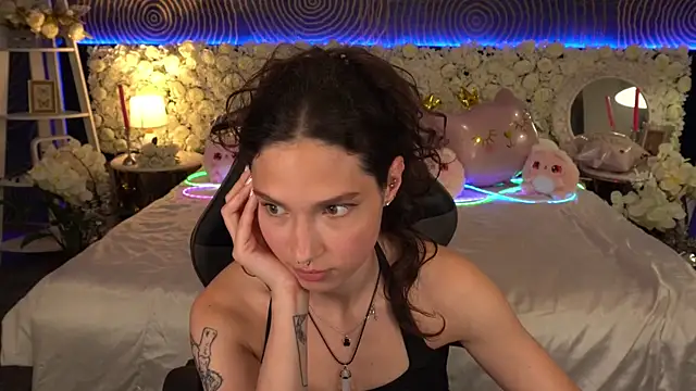 Show modela BabyFlowerr na web-kameri