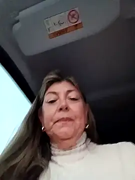 emma_tour's Webcam Show