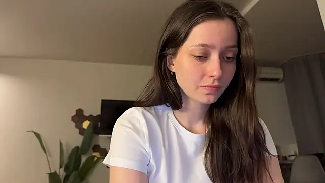 Pertunjukan Kamera Web _liatris_