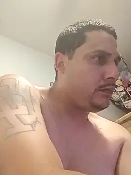 thickcocklatino webkamerás műsora