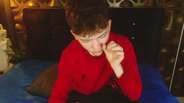 cruz_dante Adlı Modelin Web Kamerası Şovu