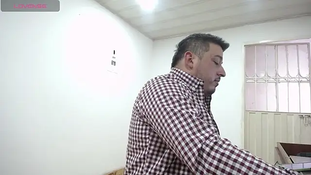 antonycruz 网络视讯表演