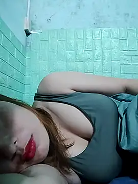 candy_flo: онлайн-секс-чат