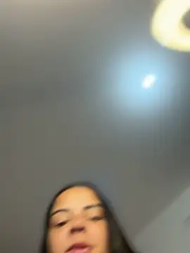 Chat +18 de R_KawaHot ao vivo