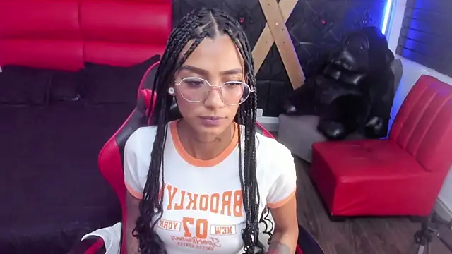 Živý XXX chat KarlaSlutSkinny__