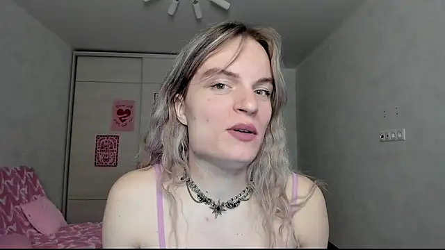 milliKira006 – webcam-show