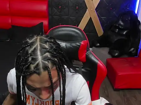 Chat XXX Live KarlaSlutSkinny__