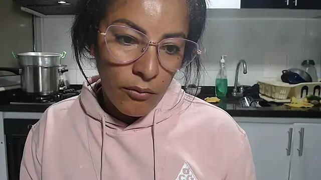 Živý XXX chat kateleyagrey