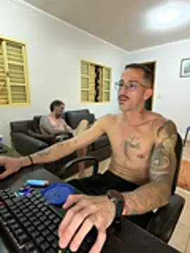 Show de Lucasjandre na webcam