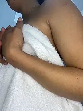 Molly_Sweet__ 现场XXX聊天