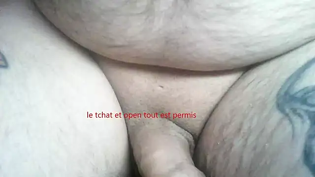 dav13700 webcam show