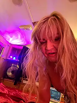 annika_lately: онлайн-секс-чат