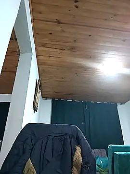 _Dr-Luna_1 即時 XXX 聊天