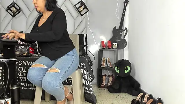 MirandaHaguenn Live XXX chat