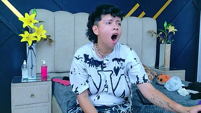 Chat XXX en directo de NikiEvanz