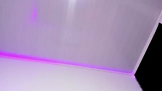 SagiraBelle Chat XXX in diretta