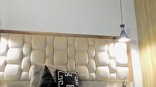 Chatroom XXX en direct de Barbbara_sweett