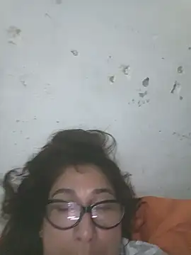 Chatroom XXX en direct de PatriciaGrajales