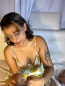 Chat XXX Live LeylaKnox