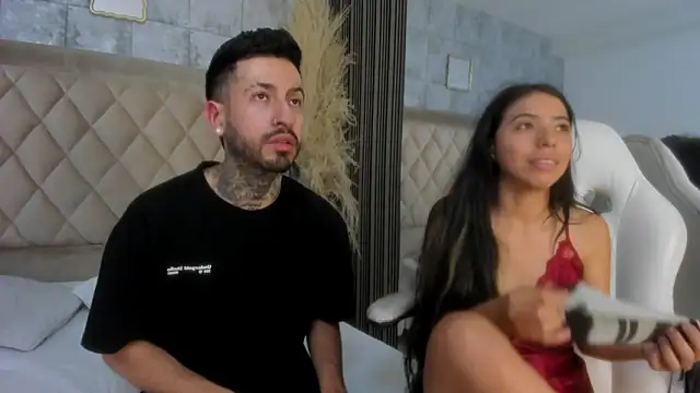 StevenAndLaura's Live XXX Chat