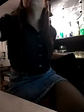 Sembang XXX Secara Langsung karlagiraldo198