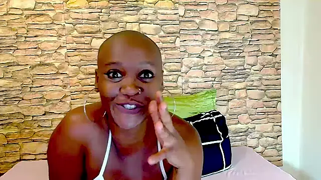 Chat XXX ao vivo de EbonyOlive69