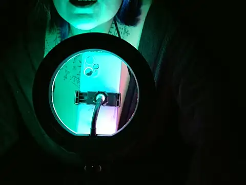 vaholiver লাইভ XXX চ্যাট