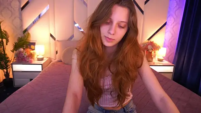 CuteeFoxy – Naživo XXX chat