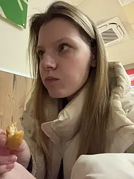 MaryHiggins' Live XXX Chat