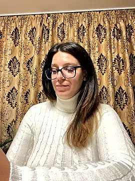 Pertunjukan Kamera Web NadiraNoor