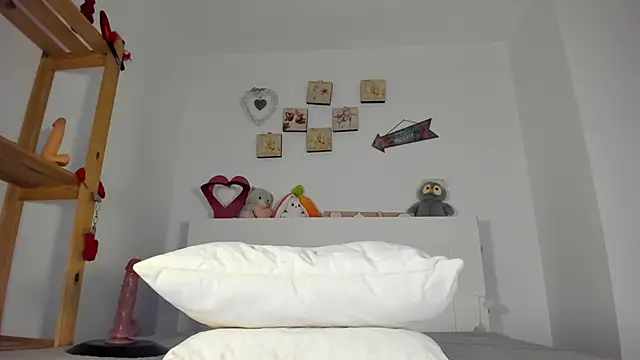 Blueee_diamond Webcam show