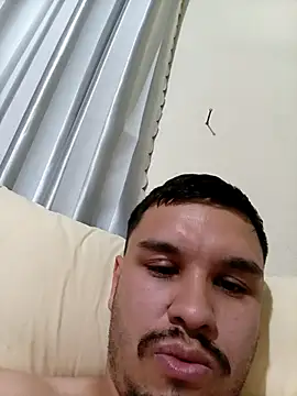 Chat +18 de casalsapekaa21 ao vivo