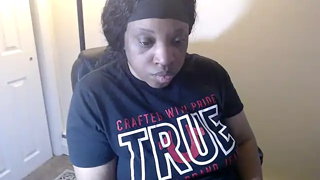 Sexymona1218のライブXXXチャット