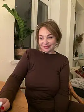 Syverelle Chat XXX in diretta