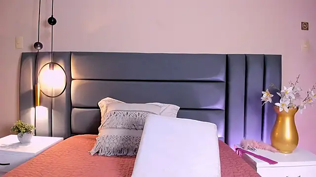 KeniaCarterr Chat XXX in diretta