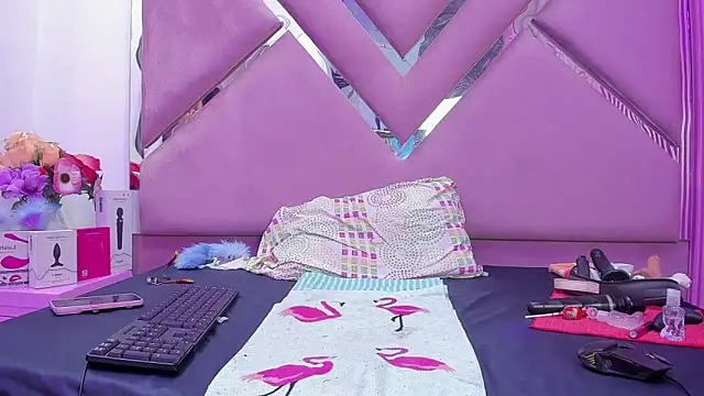 Chat +18 de Brith_Adams ao vivo