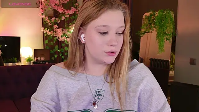 Morvelyn Chat XXX in diretta