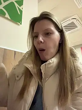 MaryHiggins Live XXX-chat